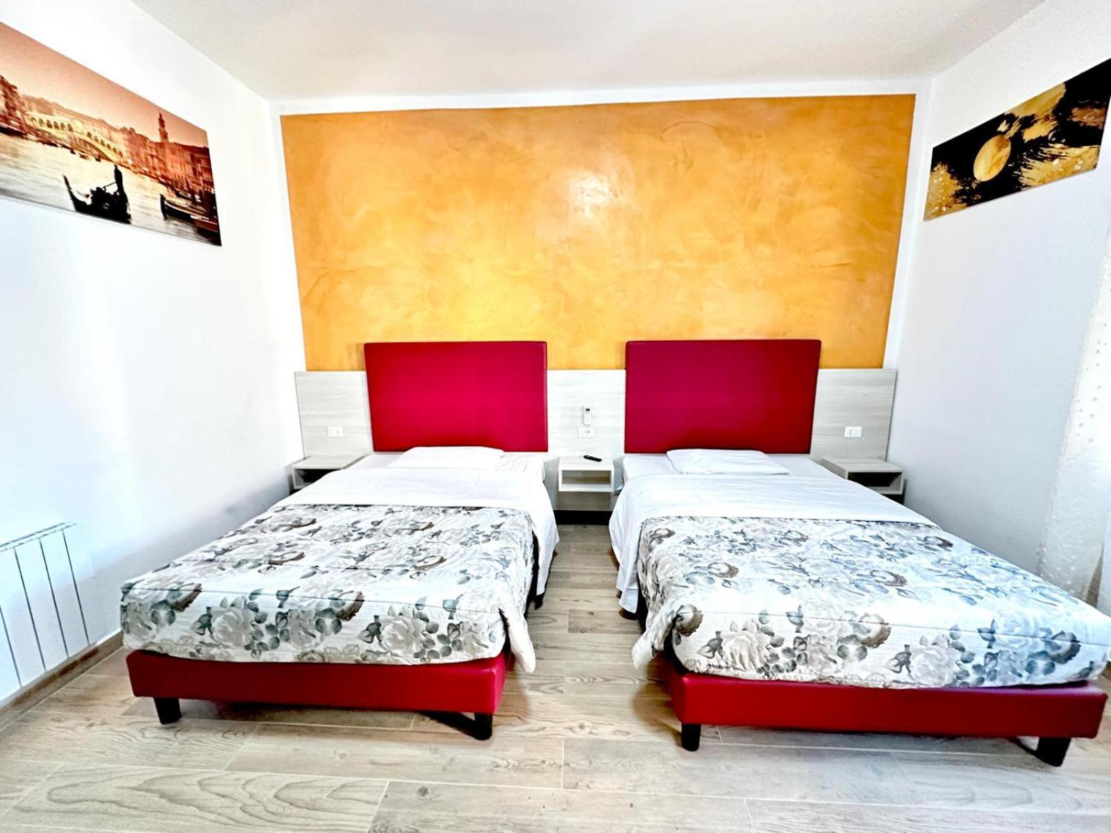 Vacation Venice Rooms Mestre Exterior foto