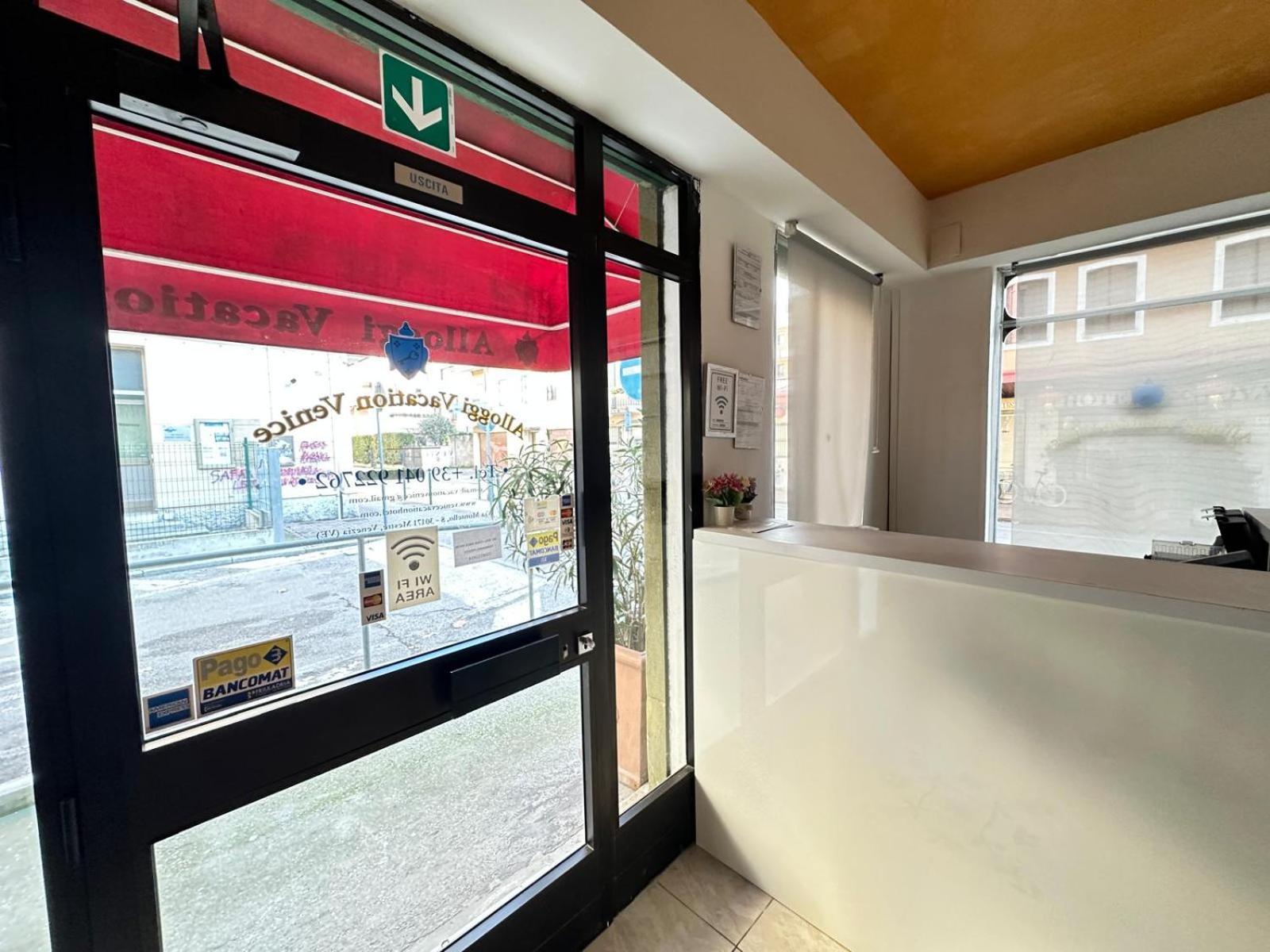 Vacation Venice Rooms Mestre Exterior foto
